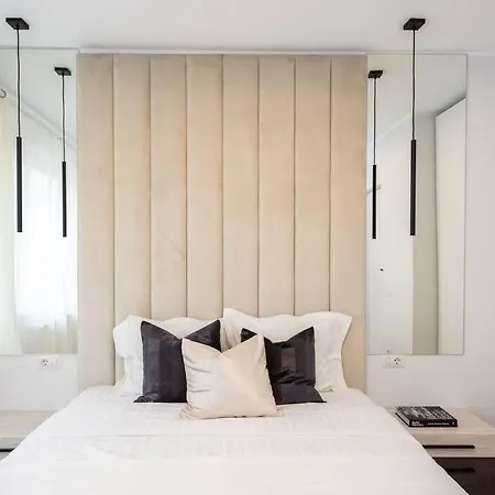 Zen - Calea Victoriei - 2br Luxury Apartment Bucharest